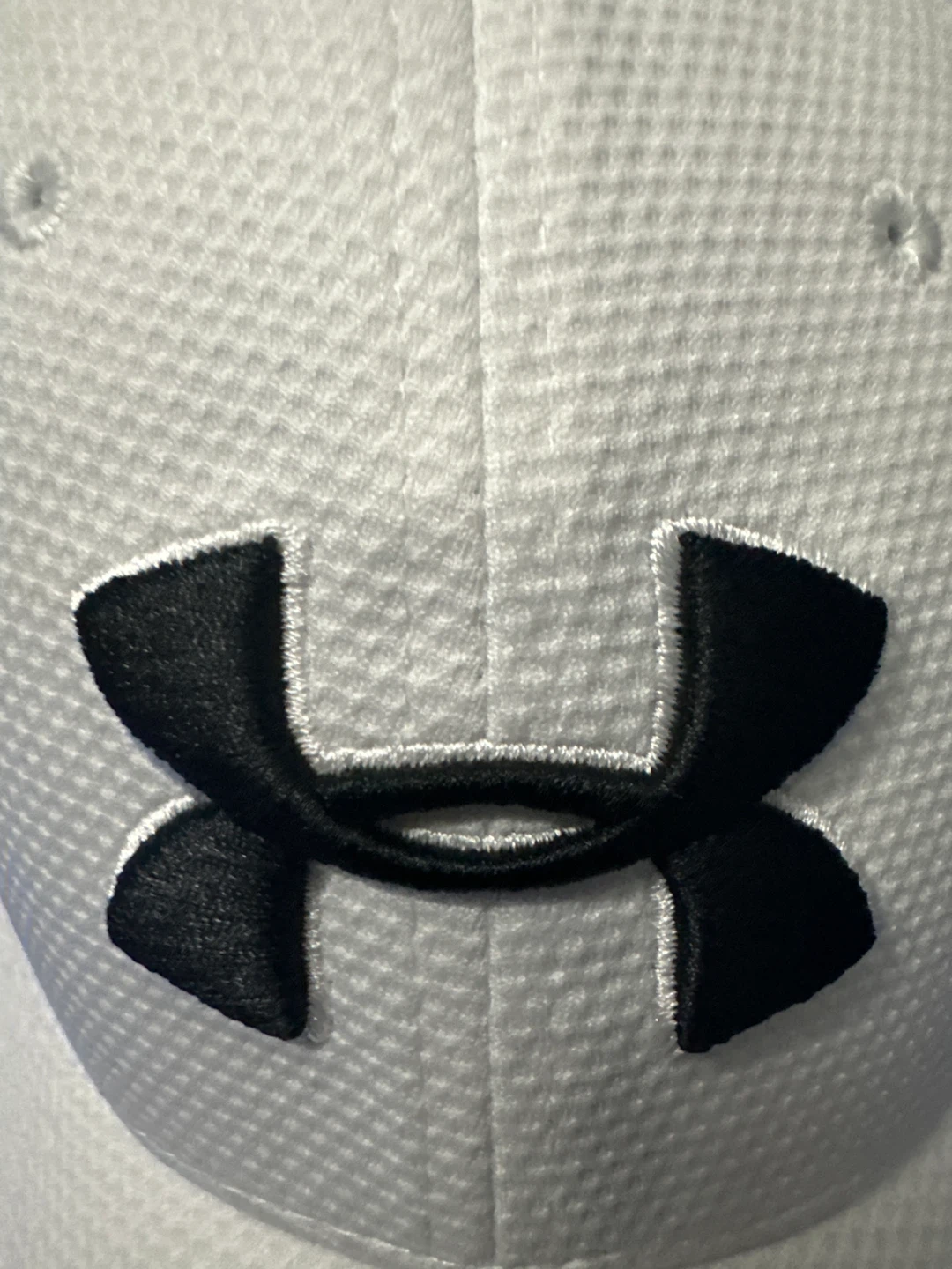 Under Armour White Baseball Cap - photo 5