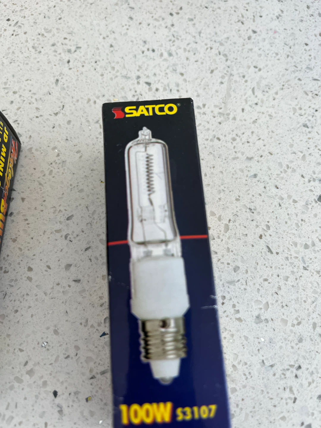 SATCO 100W Halogen Bulb JD Mini Can E11 Base (2 Pack) - photo 3