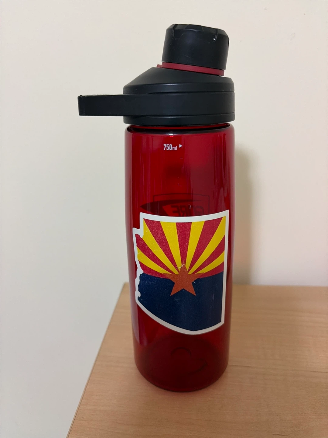 CamelBak Red Water Bottle 750ml with Arizona Sticker - photo 2