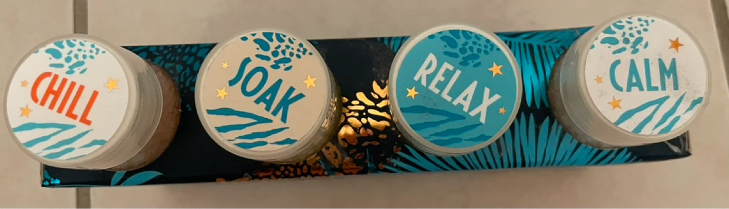 Dirty Works Bath Salts - photo 3