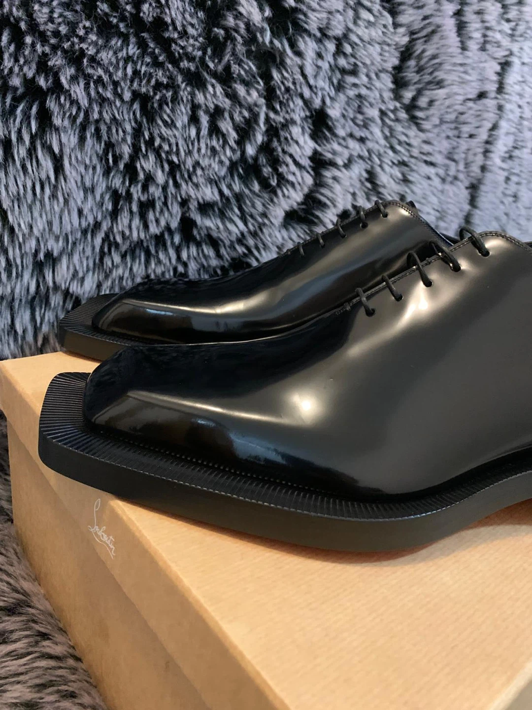 Christian Louboutin Abrasivato Leather Oxford Shoe. - photo 5