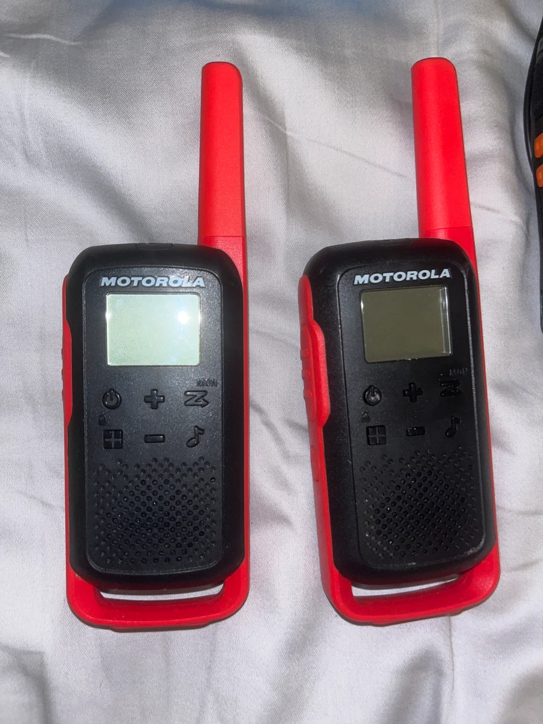 9 Walkie Talkies. Motorola, Baofeng, Scobra, and Bellsouth - photo 5