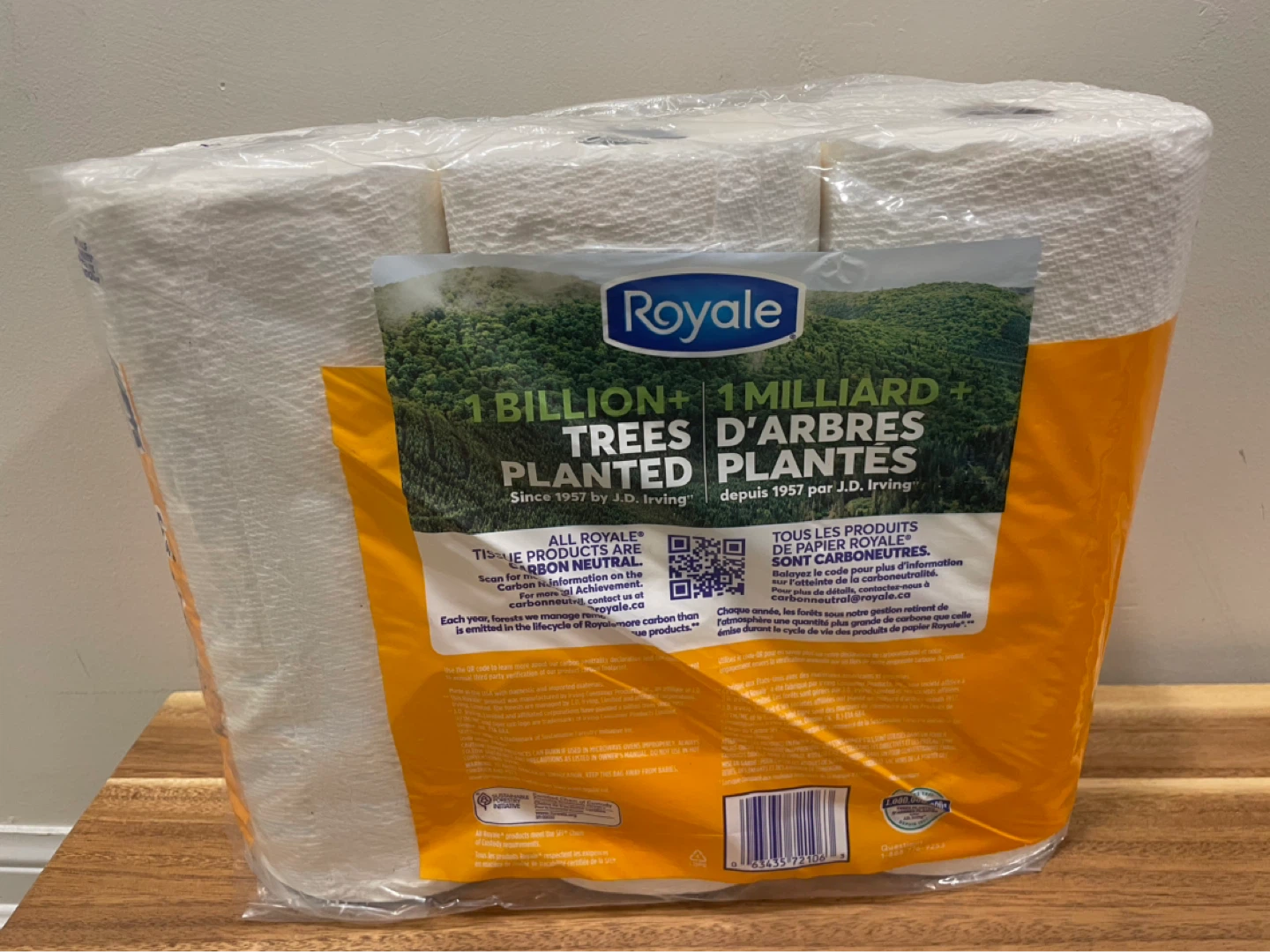 Royale Tiger Paper Towels - 3 Double Rolls = 6 Regular Rolls - photo 2