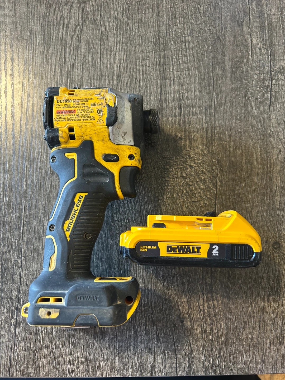 DeWalt DCF850 20V Brushless Impact Driver w/ 2Ah Battery