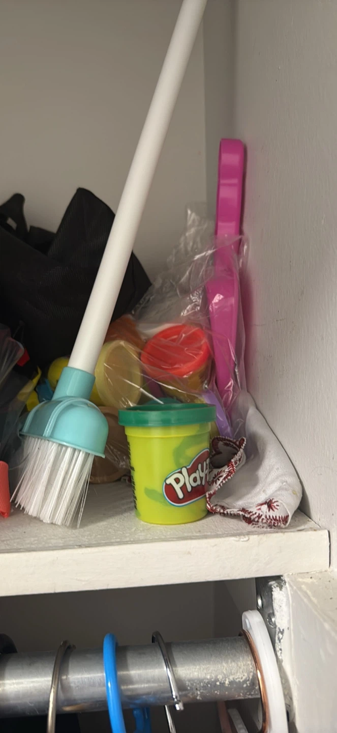 Play-Doh Container
