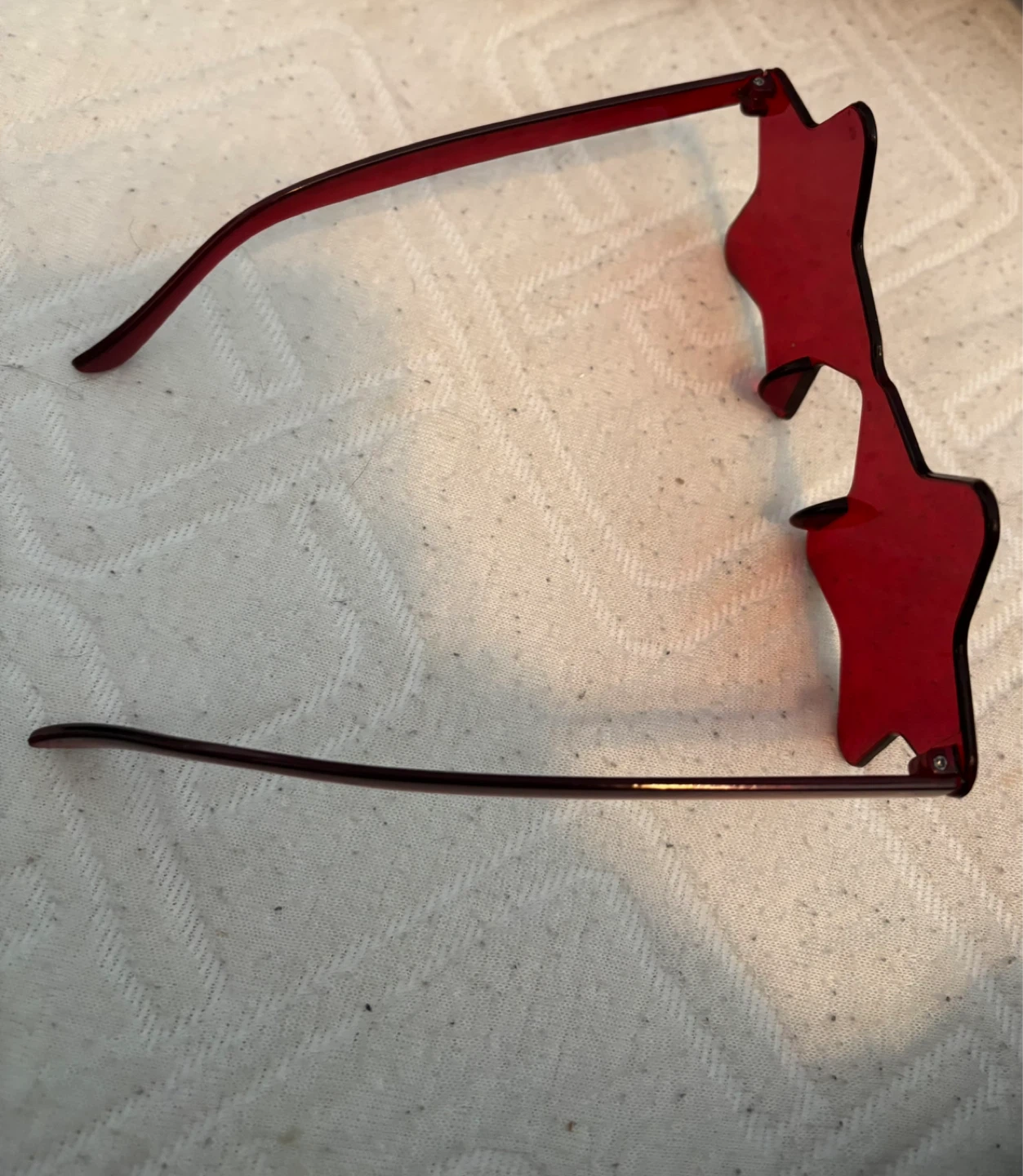 Red Star Shaped Novelty Glasses - photo 3