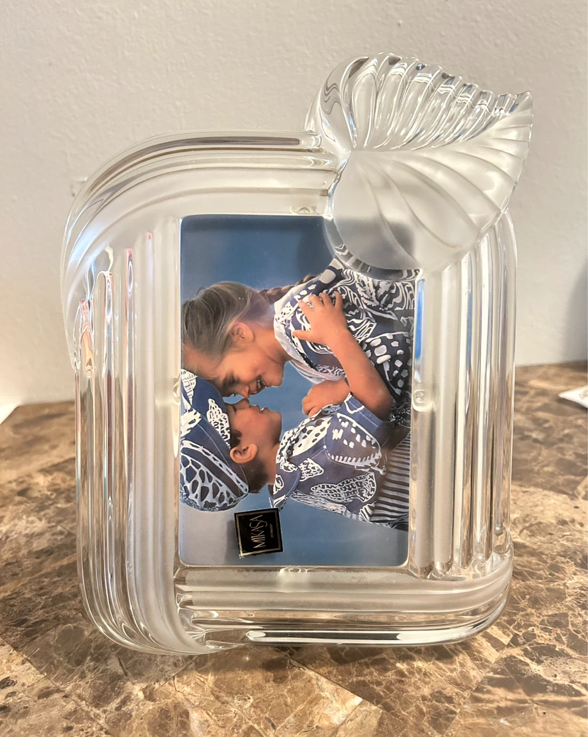Mikasa Crystal Scroll Leaf Picture Frame - Brand new - photo 2