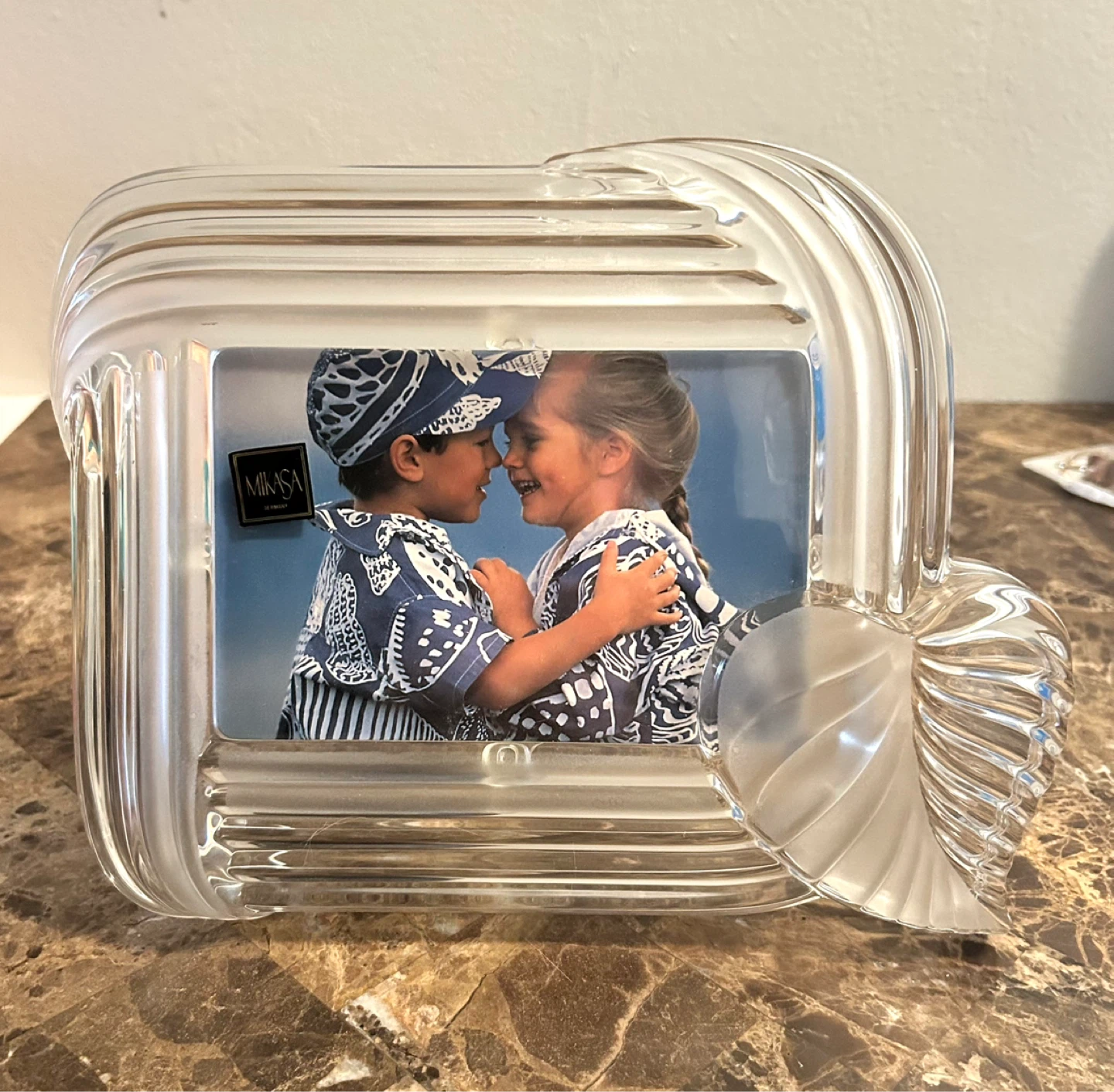 Mikasa Crystal Scroll Leaf Picture Frame - Brand new