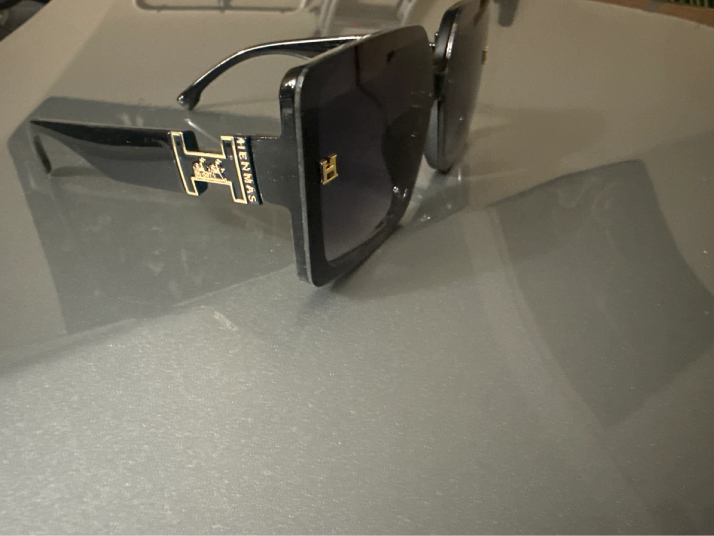Black Square Sunglasses