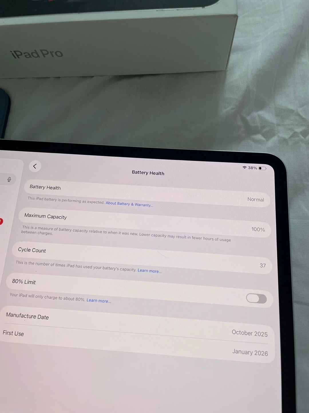 Apple Pencil Pro with iPad Pro Box - photo 4