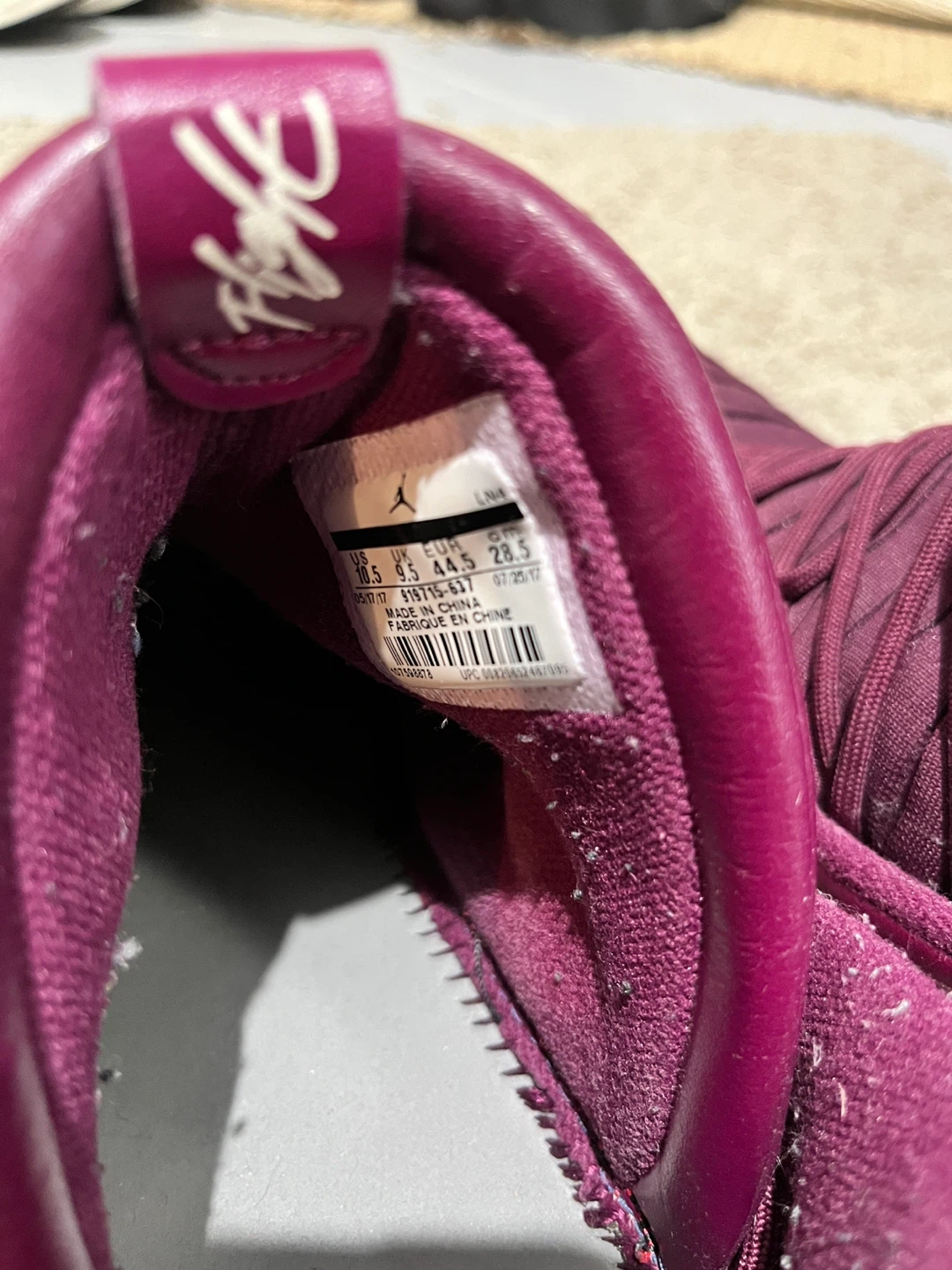 Jordan Flight Club 91 Burgundy Shoes Size 10.5 - photo 2