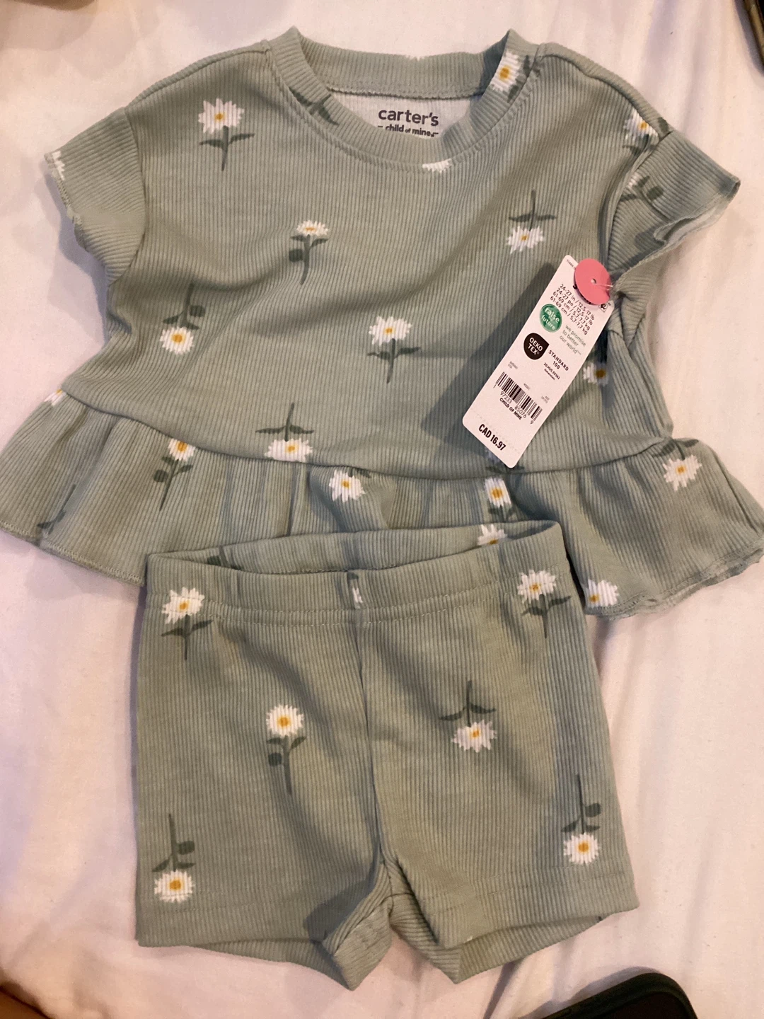 Carter's Baby Girl Daisy Print Outfit (18 Months)