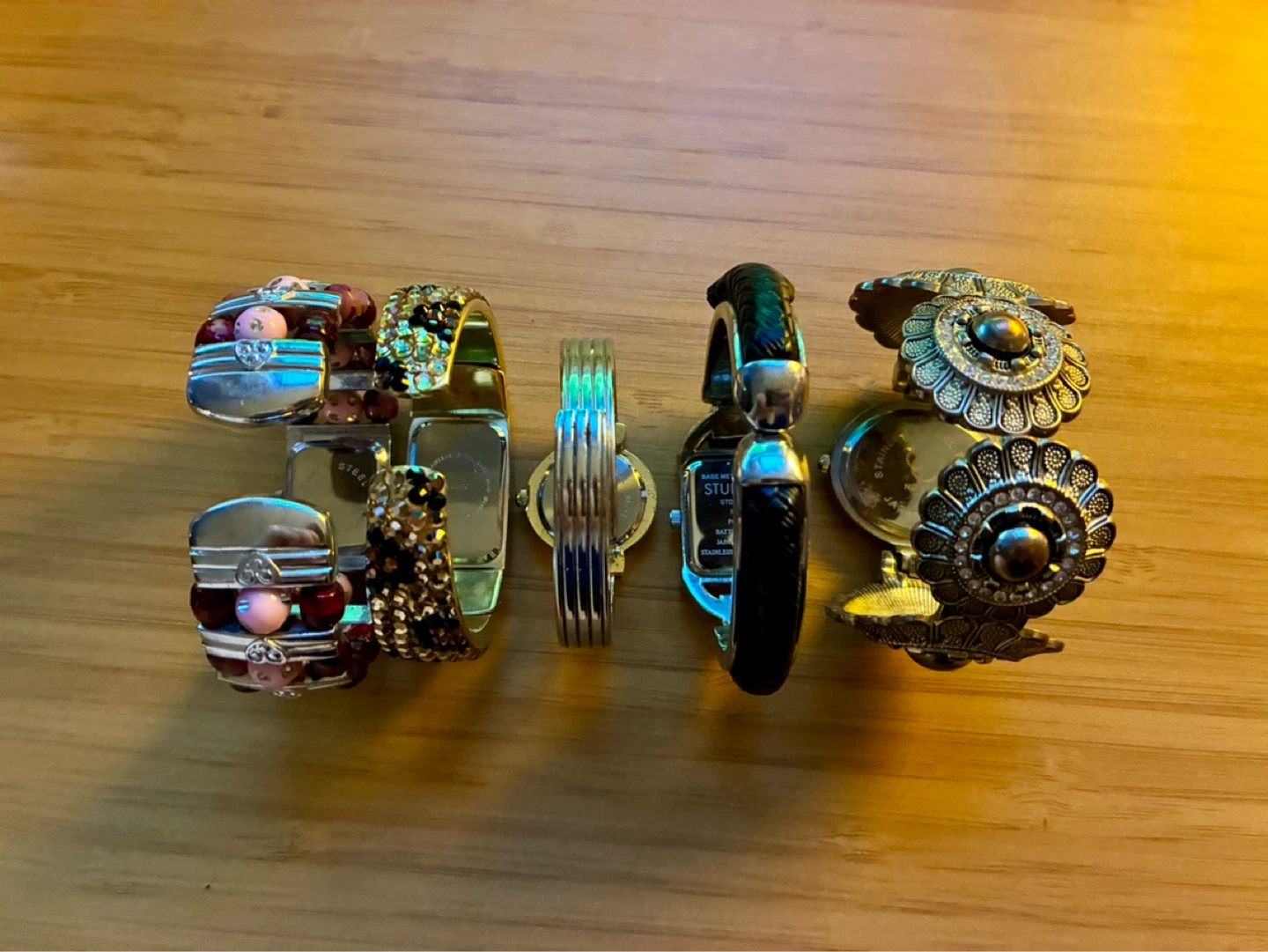 Women's l Watches Lot ($50 for all!) - photo 2