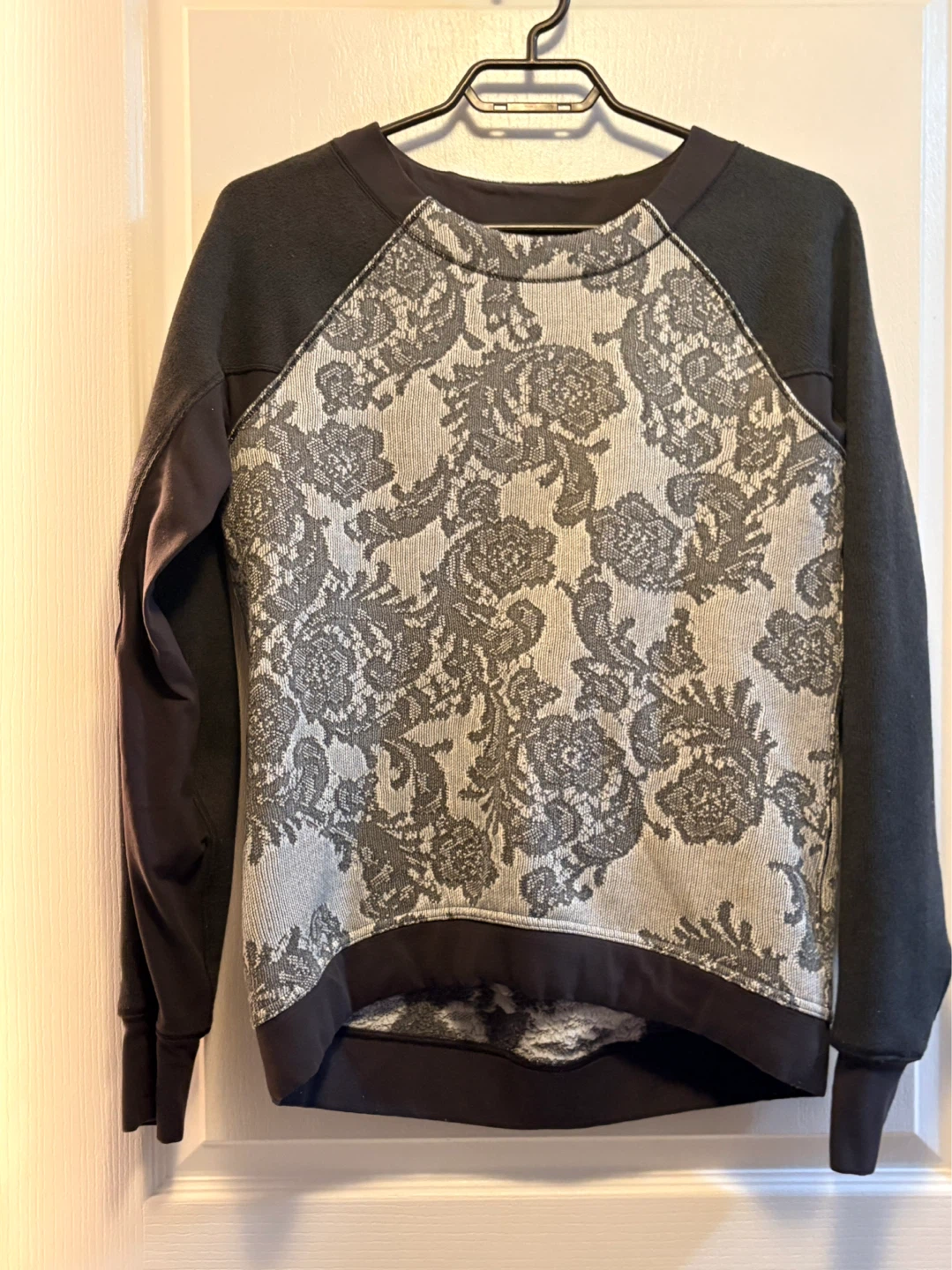 SALE! Lululemon Lace Back Sweatshirt