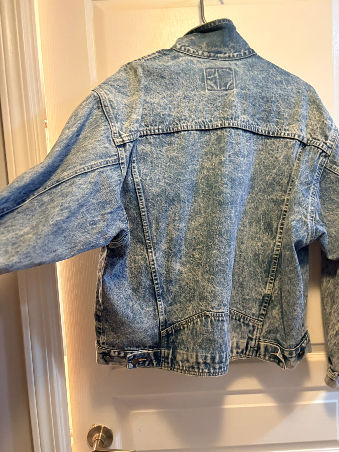 #cleanout  Vintage Acid wash Denim Jacket - photo 2