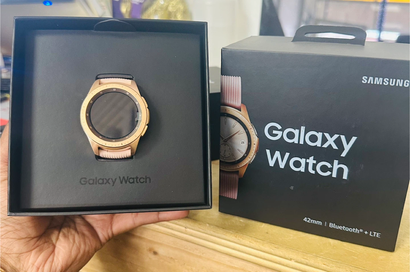 Samsung Galaxy Watch 42mm Bluetooth + LTE Rose Gold