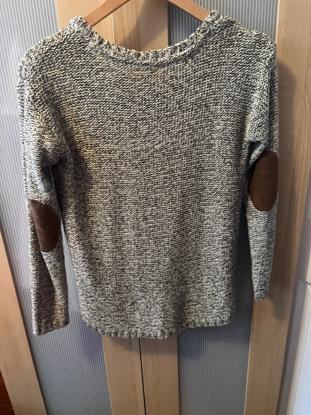 DESIGN LAB Knit Sweater with elbow patches - photo 2