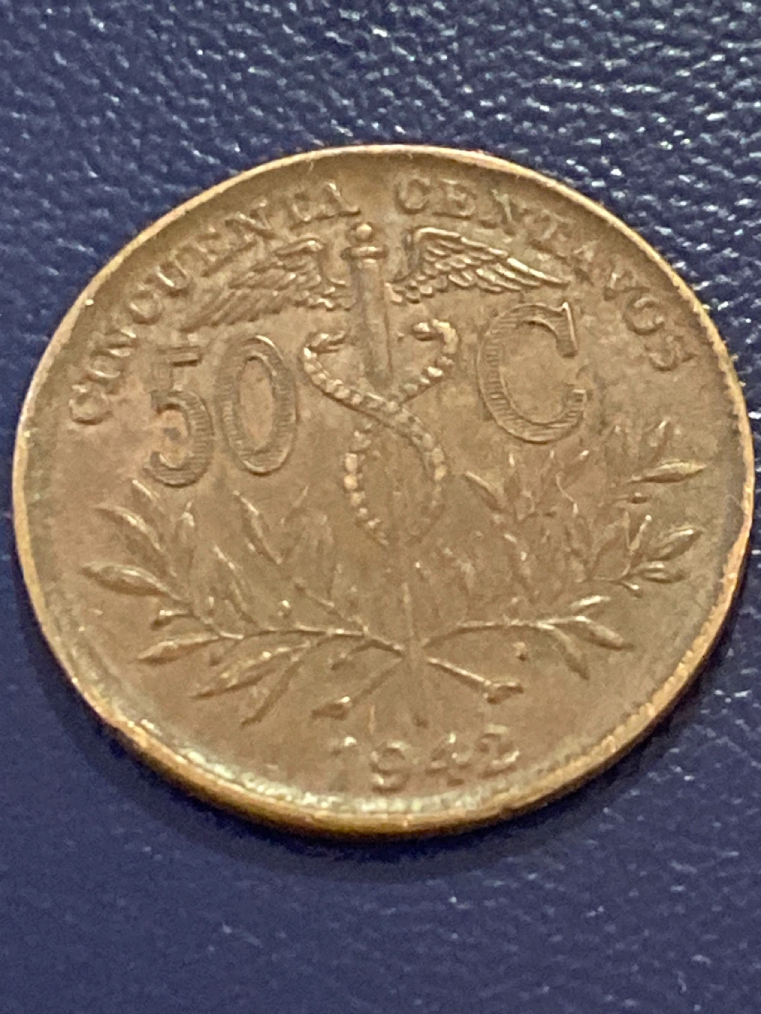 Bolivia 50 Centavos Coin - 1942 - photo 3
