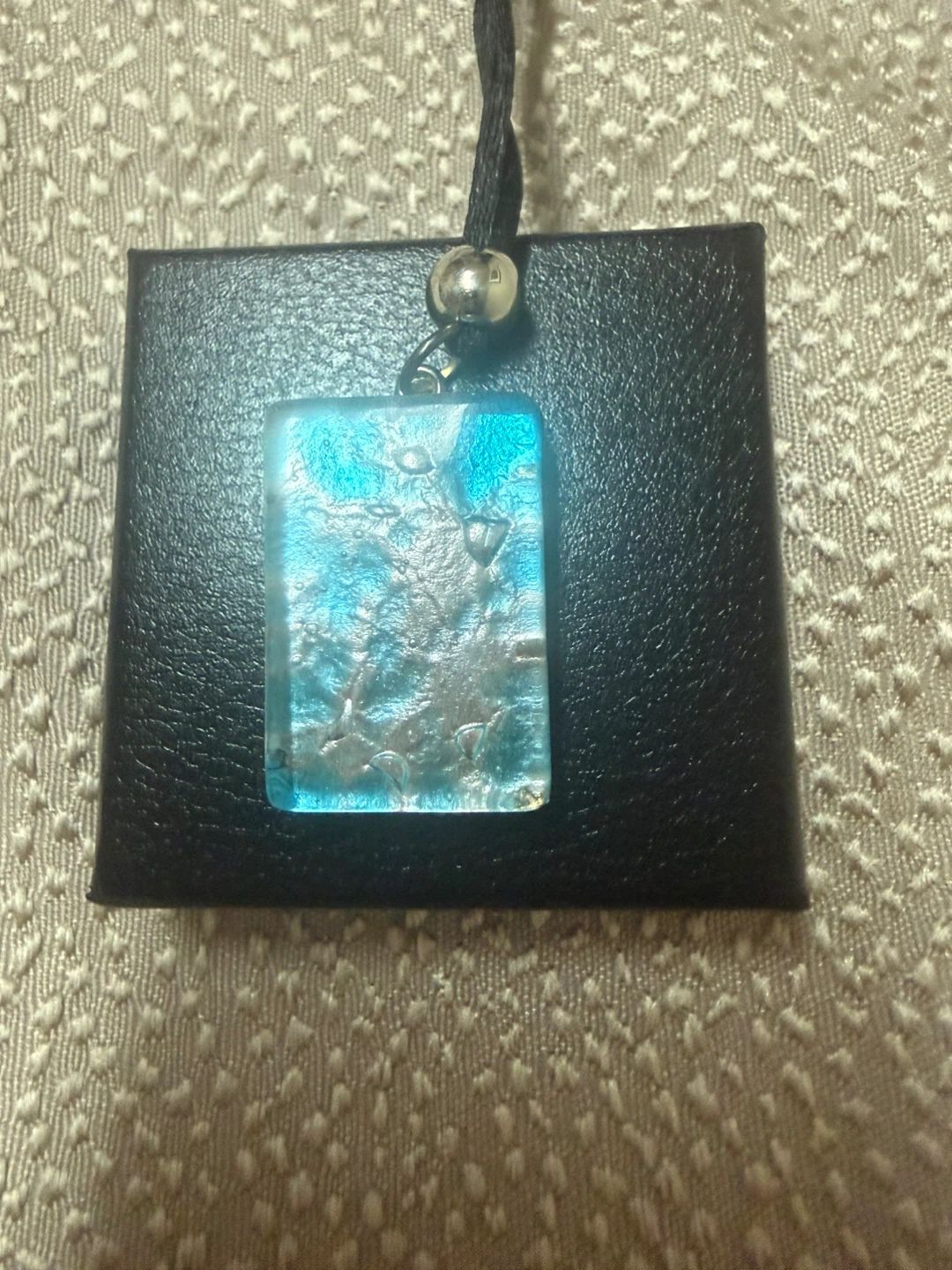 Blue Glass Pendant Necklace - photo 2