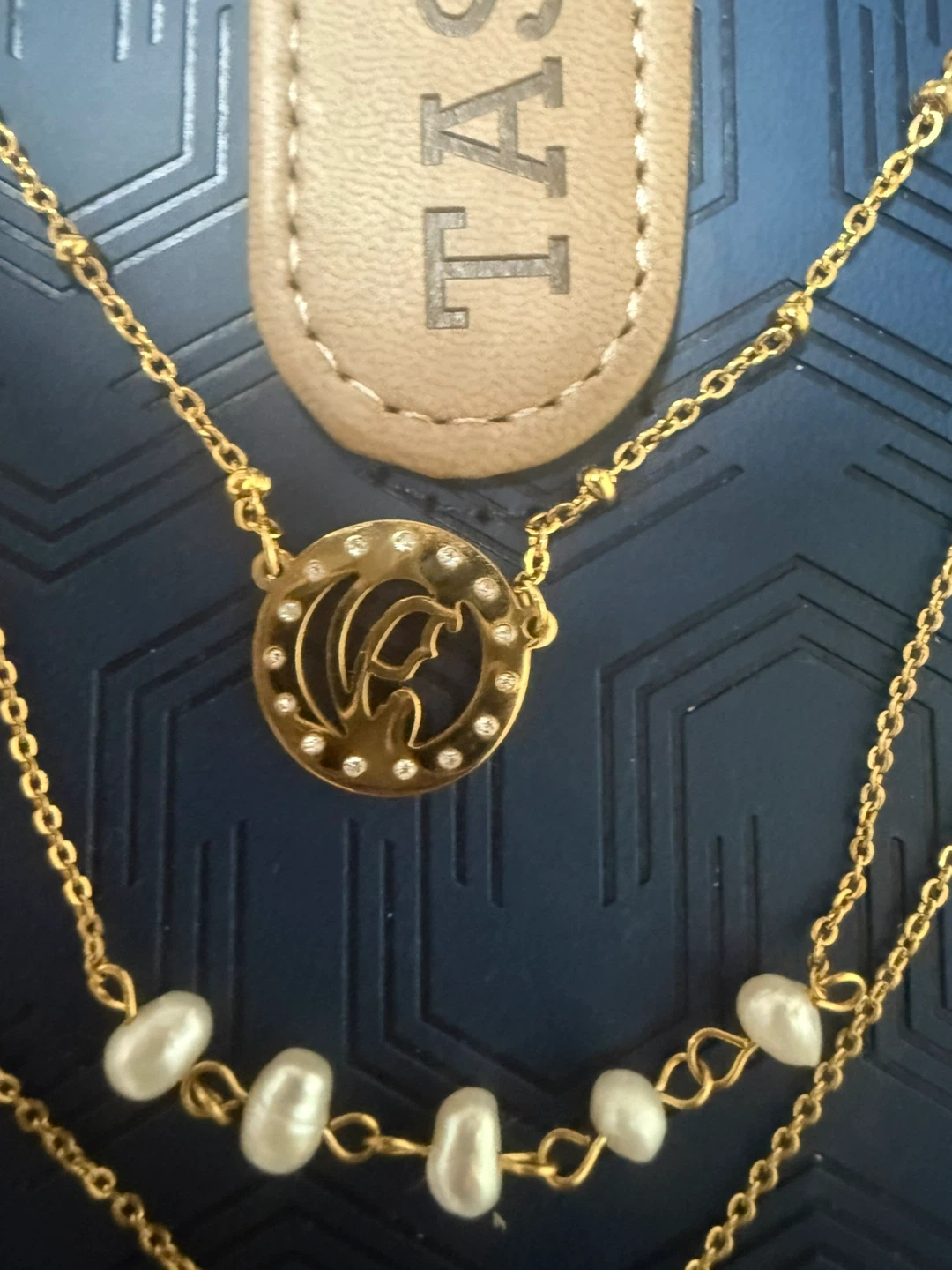 Gold tone layered necklace with cross and pearls - photo 2