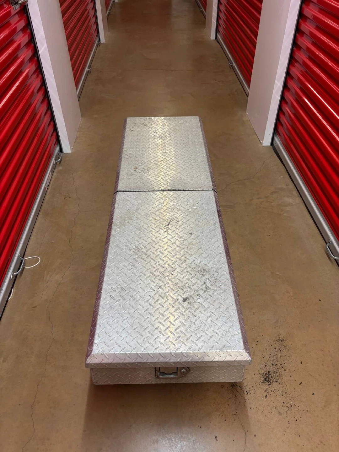 DELTA Aluminum Truck  Tool Box
