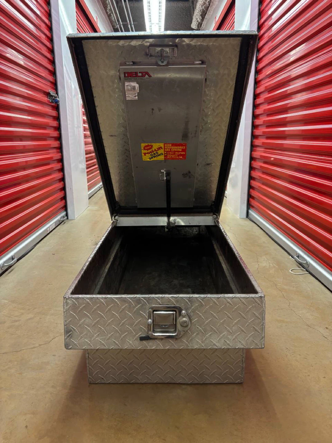 DELTA Aluminum Truck  Tool Box - photo 3
