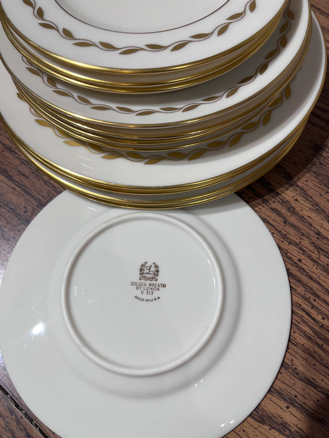 Lenox "Golden Wreath" 6.5" Saucer Plates (set of 12) - photo 3