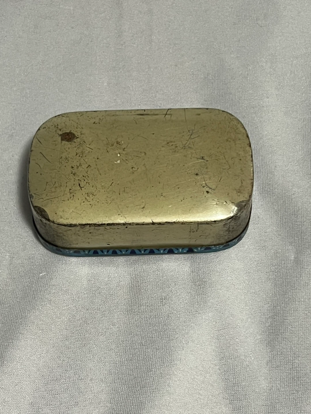 Antique Pastilles Tin - photo 3