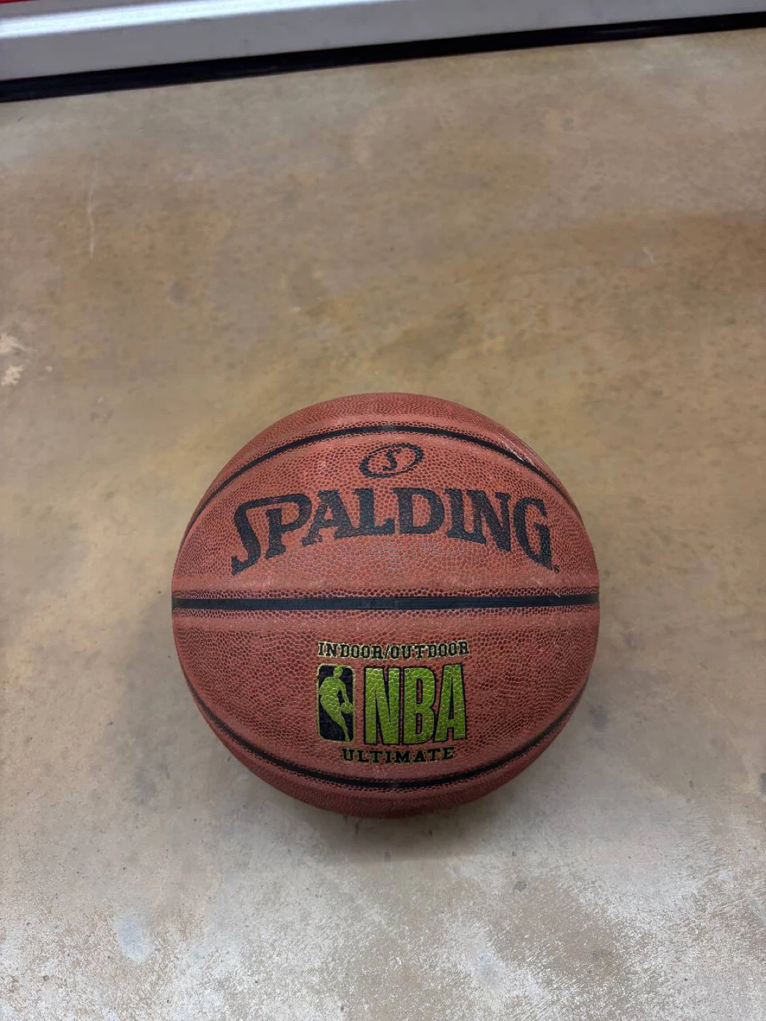 Spalding Indoor/Outdoor NBA Ultimate Basketball - photo 2