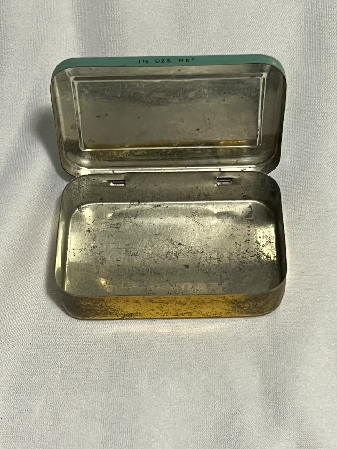 Antique Nottingham Medical Tin - photo 3