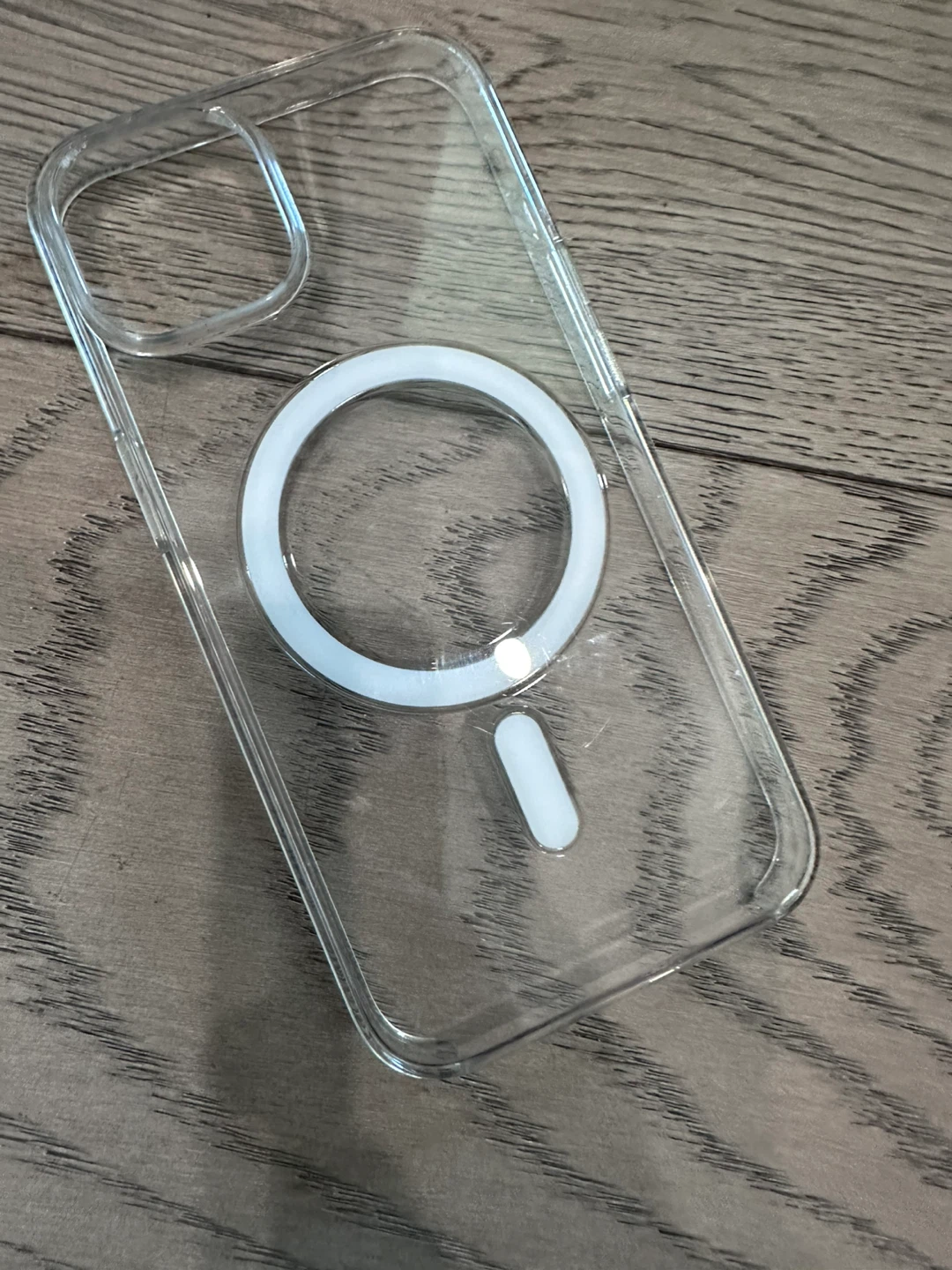 Clear MagSafe iPhone 14 Pro Case - photo 2
