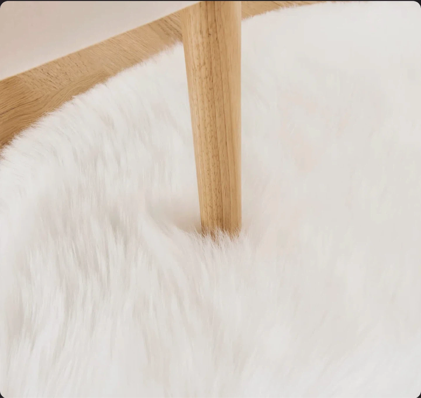 White Faux Sheepskin Rug 72" x 24" - photo 2
