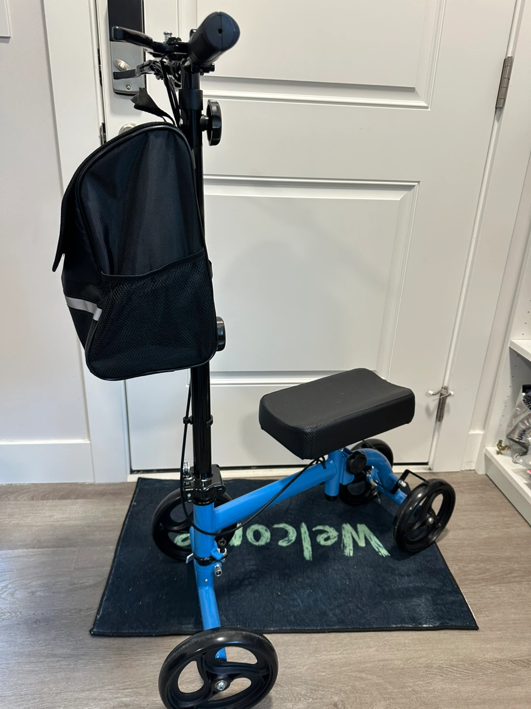 🔥 QUICK SALE – Knee Walker / Scooter (Like New!)