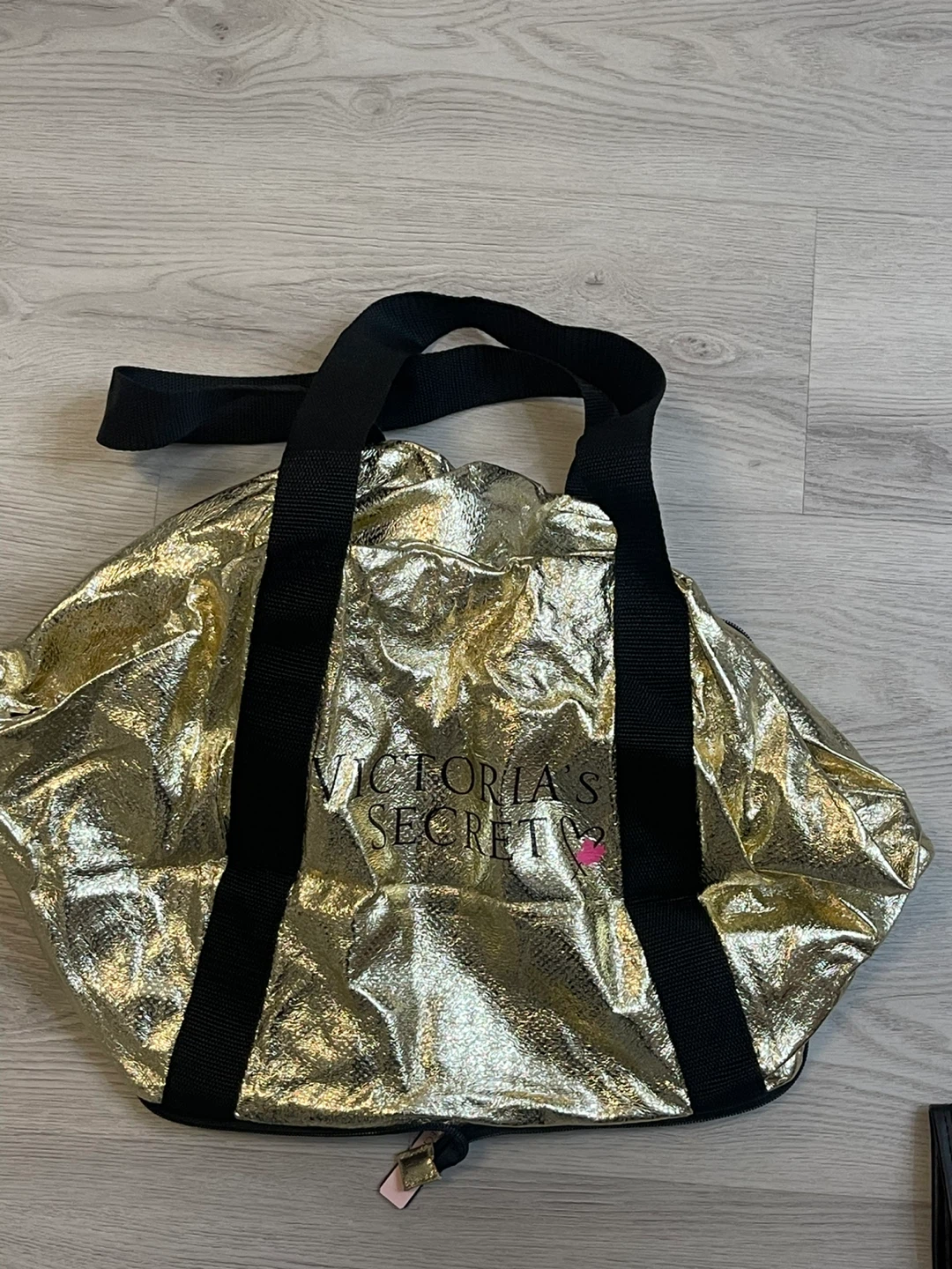 *Victoria’s Secret duffel bag brand new tags attached $5*