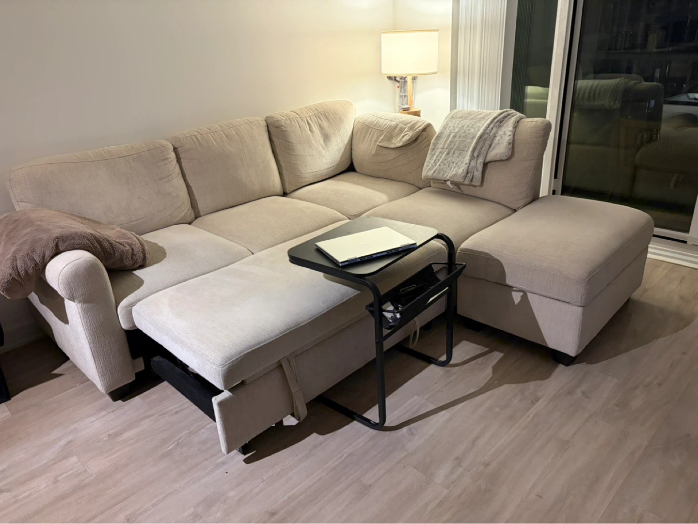 Beige Sectional Sofa with pull-out bed and storage ottoman - photo 5
