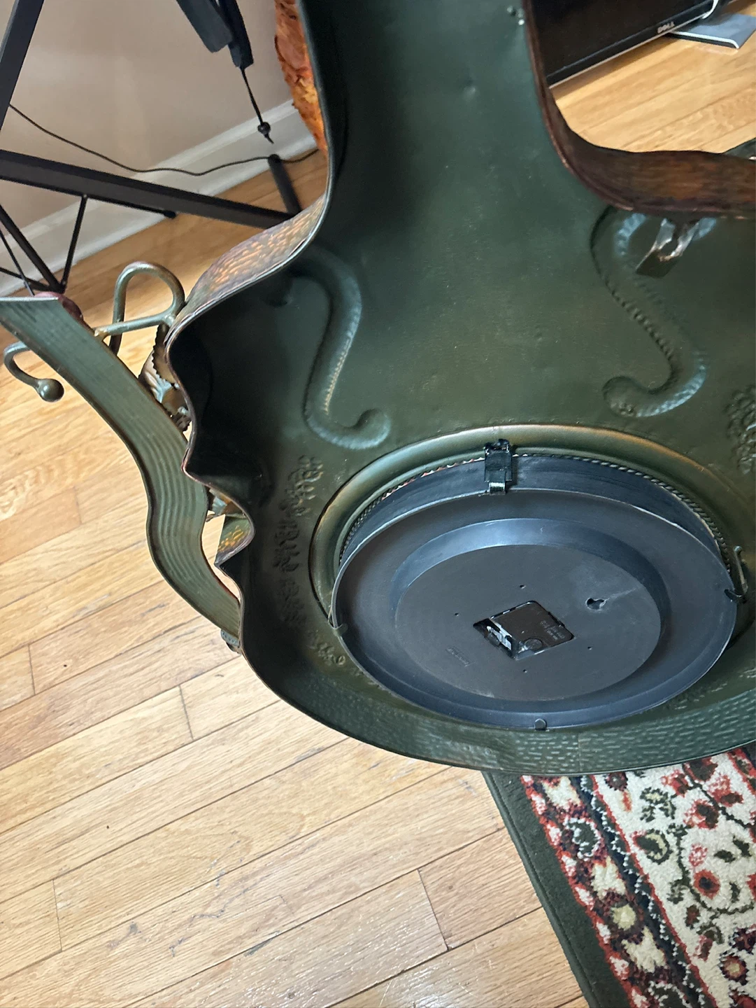 Vintage Violin-Shaped Wall Clock - photo 2