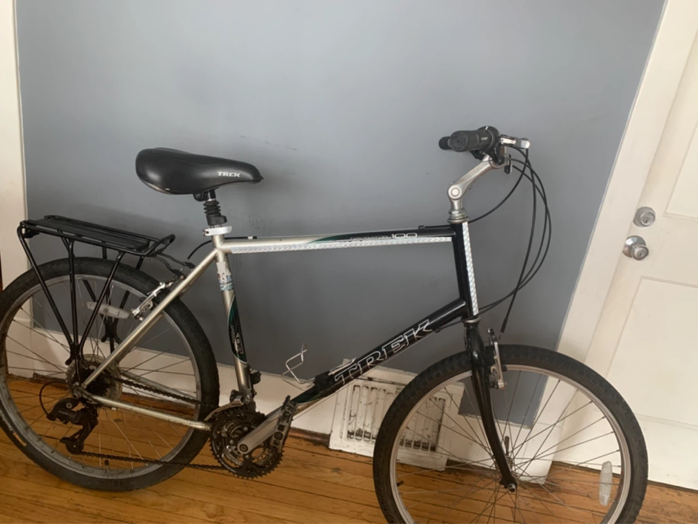 Trek navigator 100