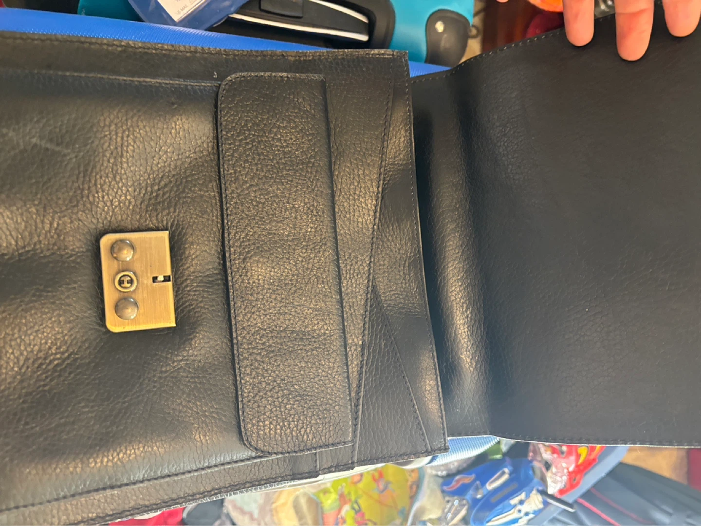 Black Leather Briefcase with Brass Lock and Key - photo 3