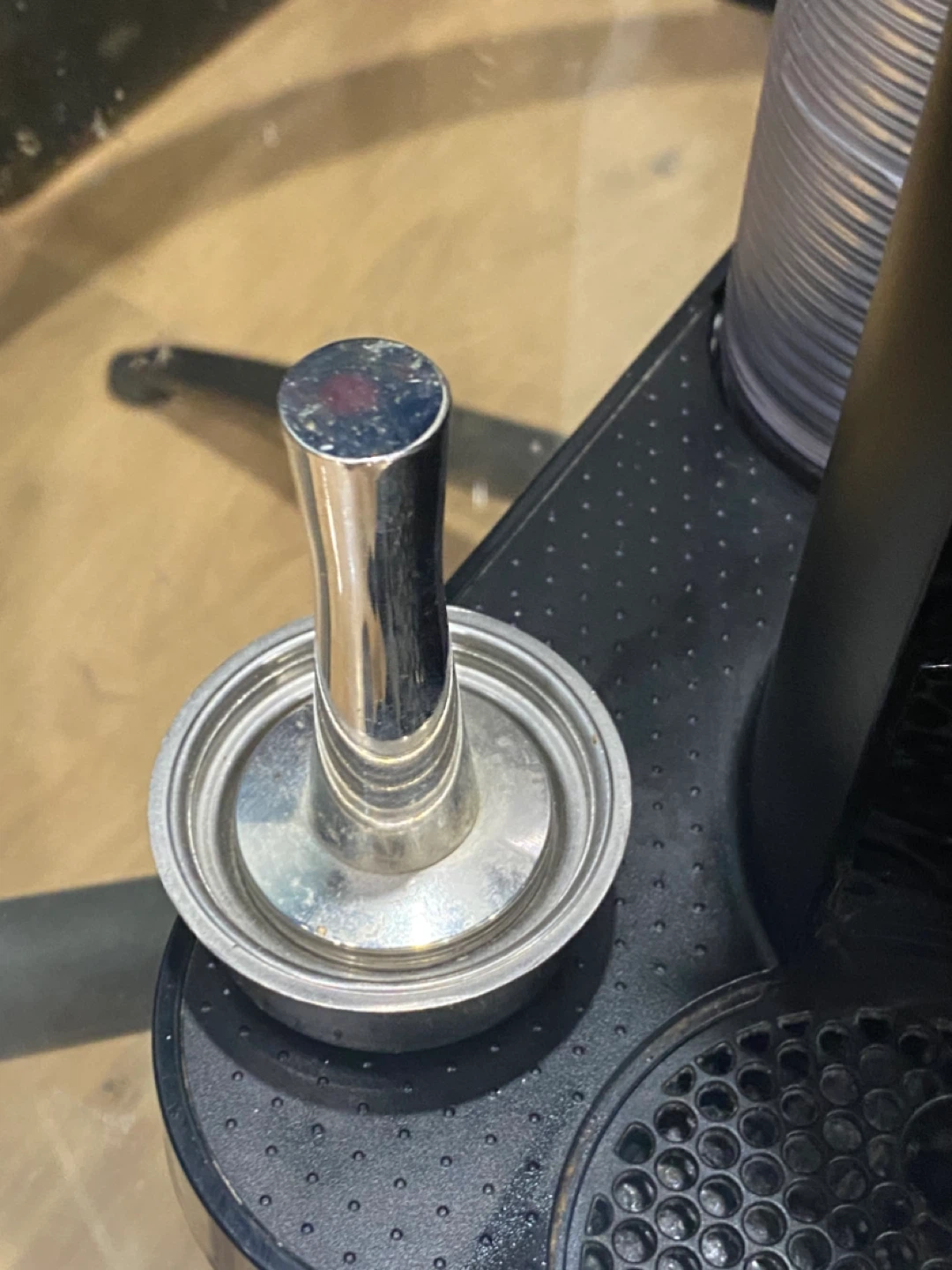 Nespresso VertuoPlus Coffee Machine - photo 3