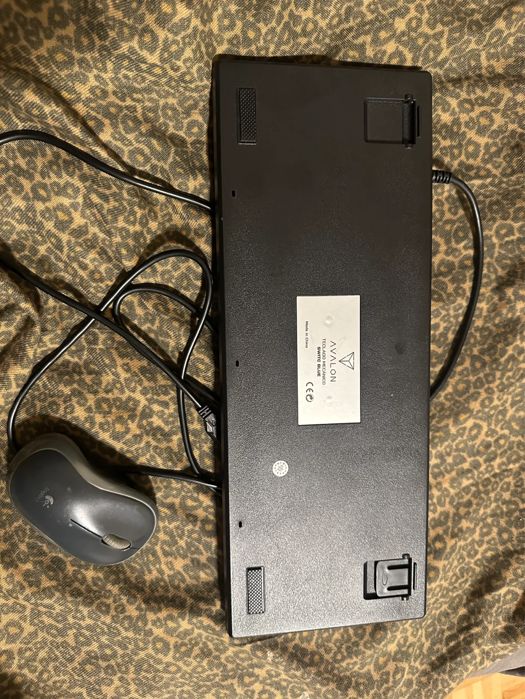 Avalon Wired Keyboard and Logitech Mouse Combo - photo 2