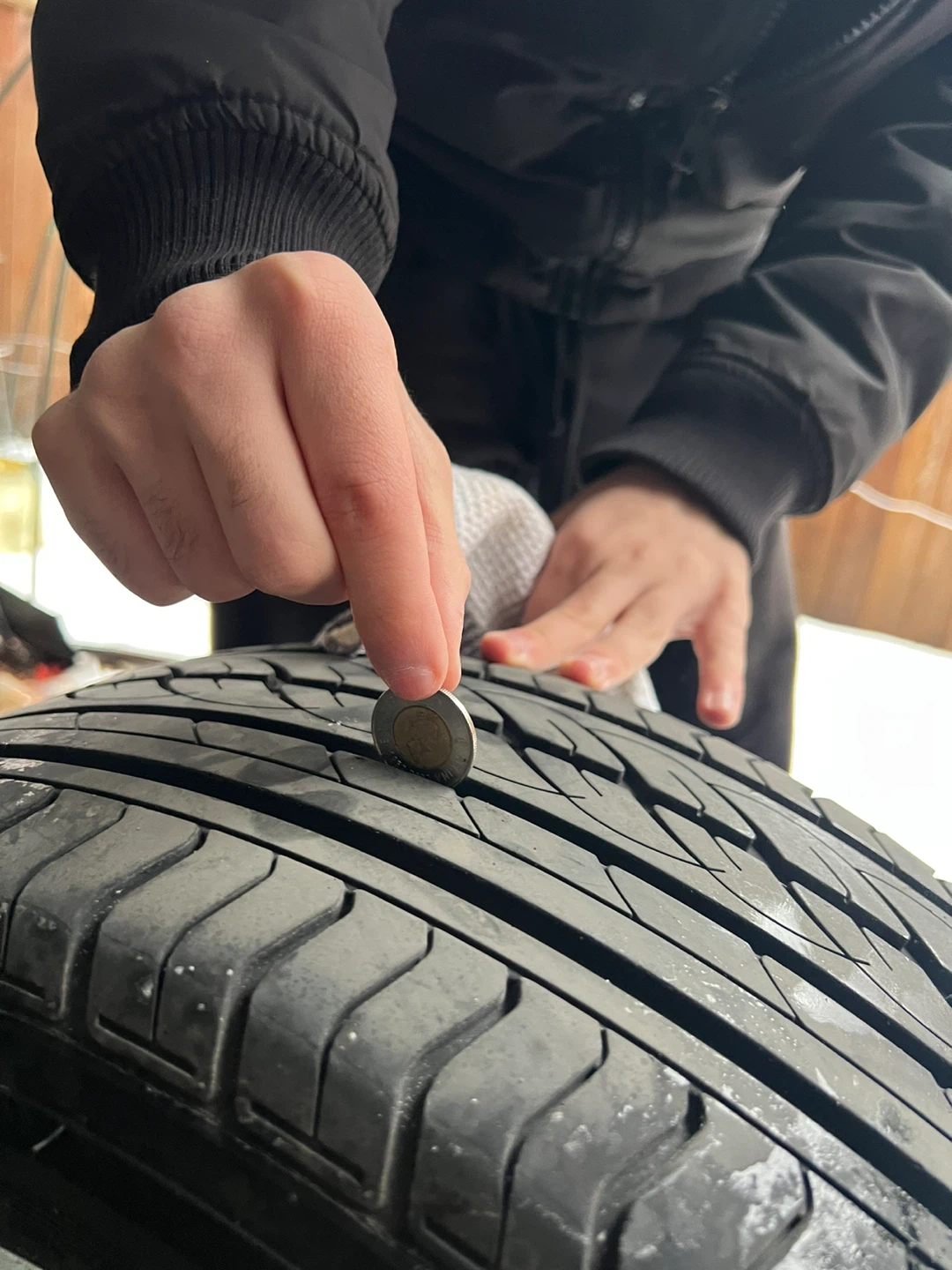 Honda Civic Alloy Wheel and Tire - photo 4