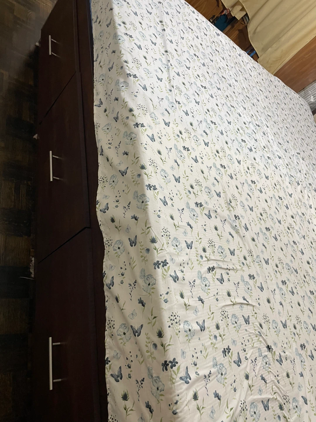 Moving:King bed storage bed box,Everything to go before May10 - photo 2