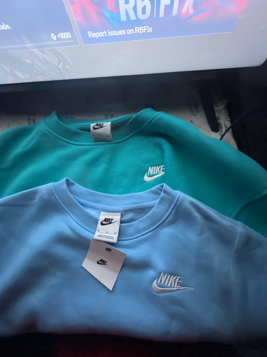 Nike Crewneck Sweatshirts (Teal & Blue) sizes xl
