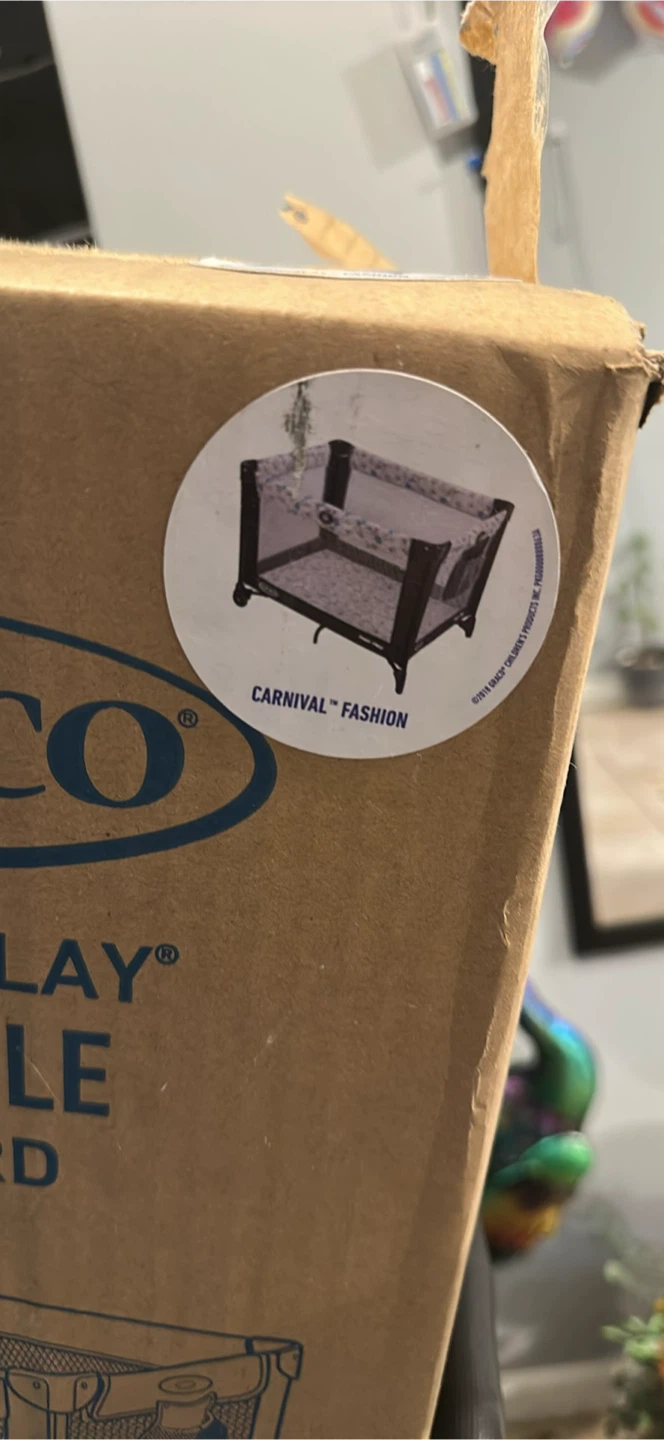 Graco Pack 'n Play Portable Playard - Carnival Fashion - photo 2