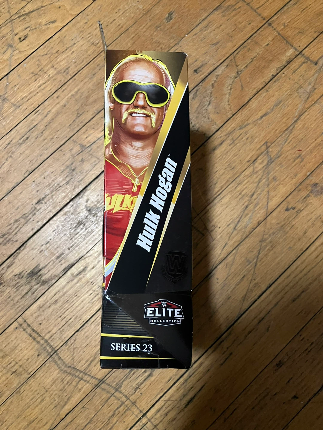 WWE Elite Collection Hulk Hogan Series 23 Action Figure - photo 2