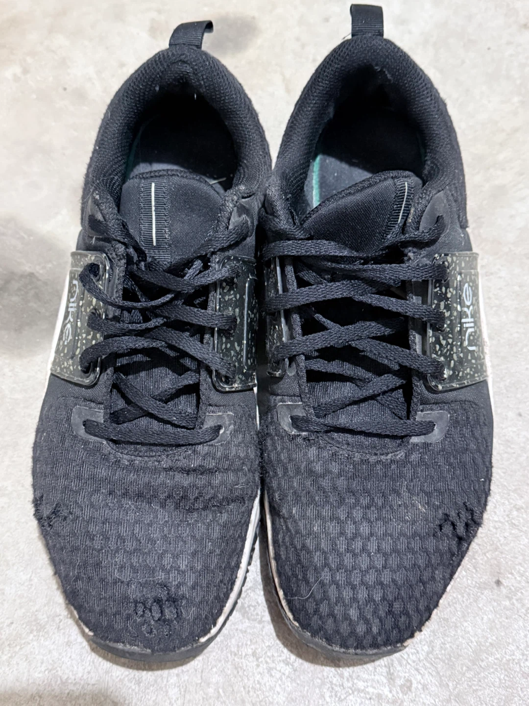 Free Shoes! - photo 3
