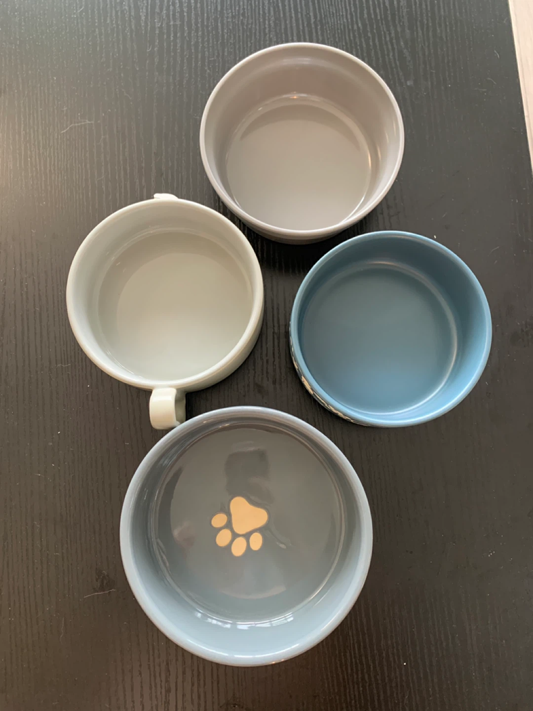 ‼️MUST GO‼️Set of 4 Ceramic cat or dog Pet Bowls