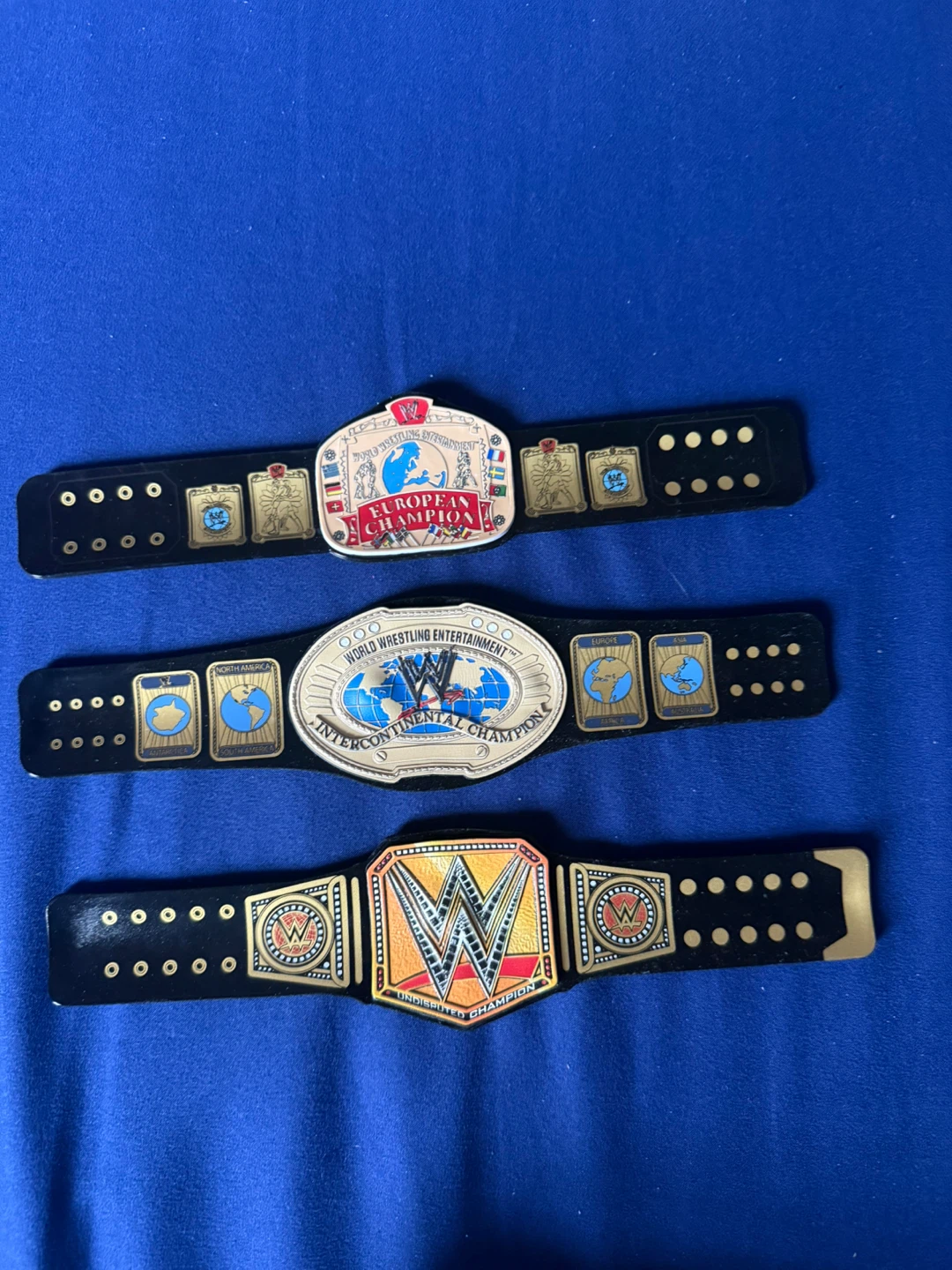 WWE Championship slapband Belts (3)
