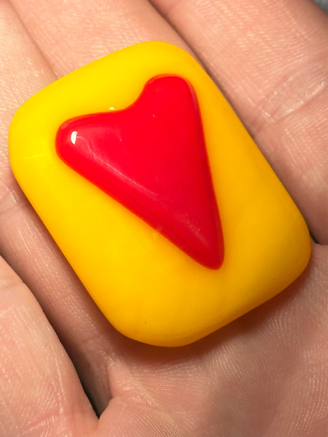 Signed Fused Art Glass Heart Brooch - photo 2