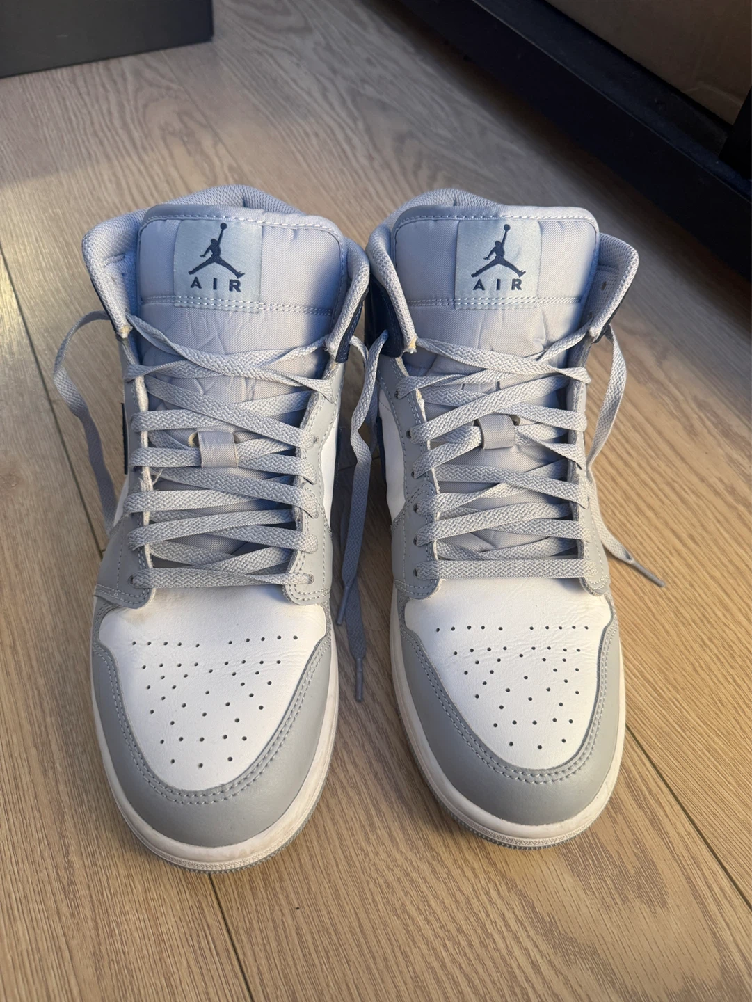 Air Jordan 1 Mid Men's Shoes